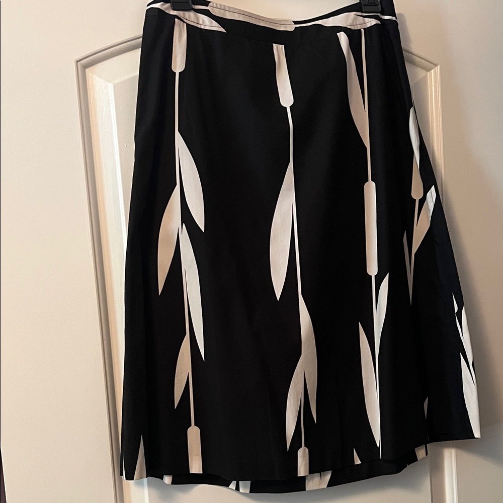 Kenneth Cole New York Black and Cream A-Line Skirt